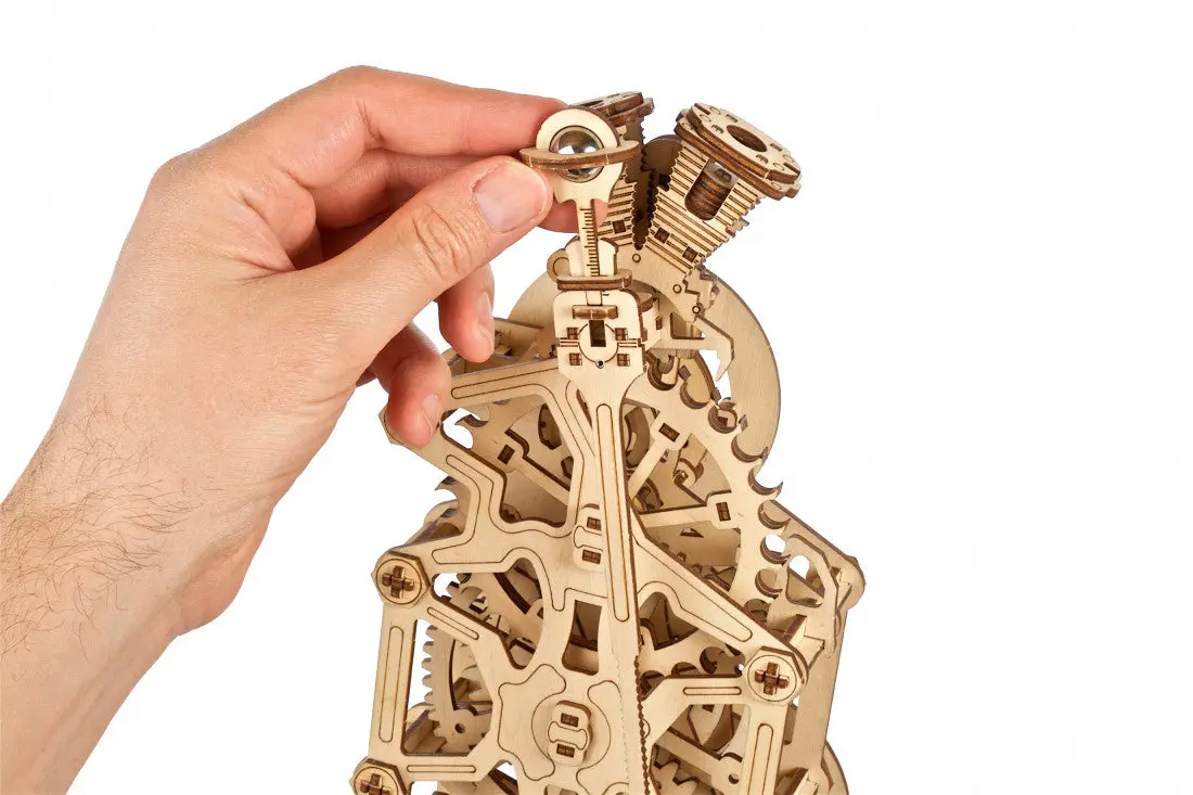 Ugears Engine Clock - 70217 2