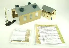 Hornby Trakmat Accessory Pack No.5 Building - R8231 2
