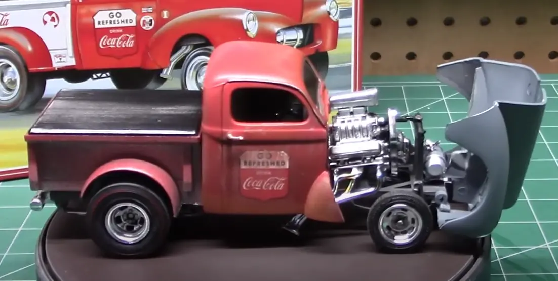 Amt 1940 Willys Coca-Cola Pickup Gasser 1:25 - Amt1145 2