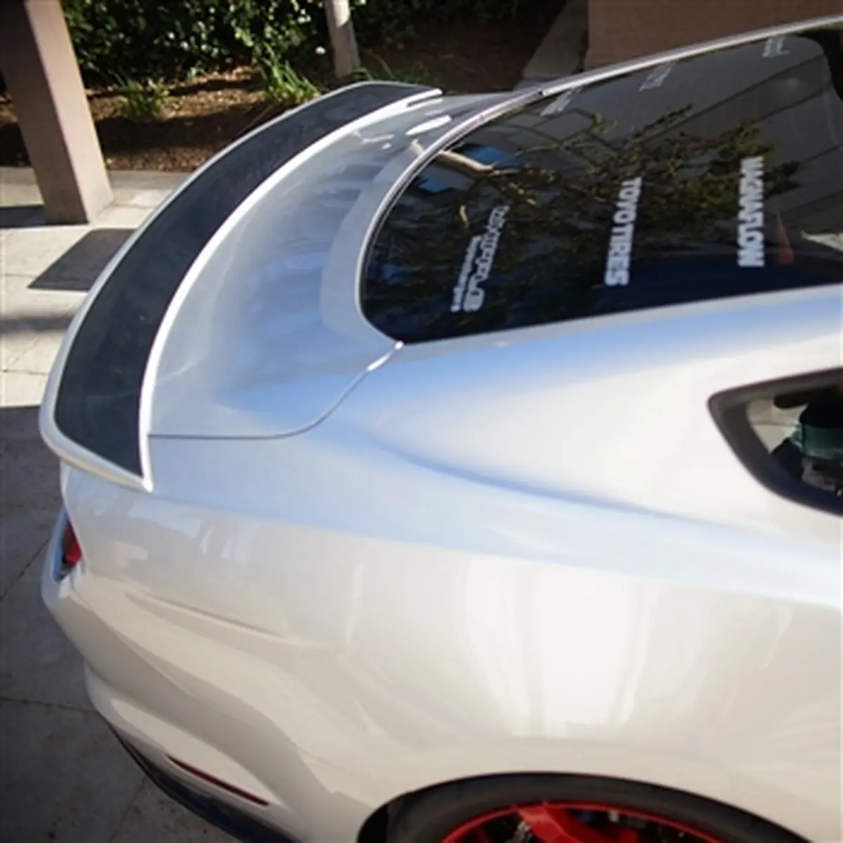 Rear Spoiler Carbon Fiber (2015+ Mustang) 1